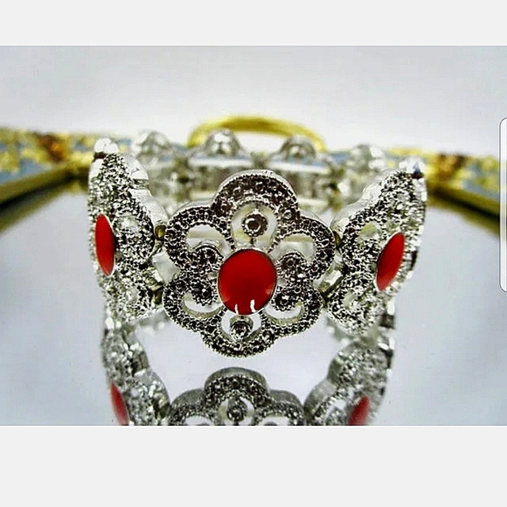 💖Metal Bracelet - Picture 2 of 2